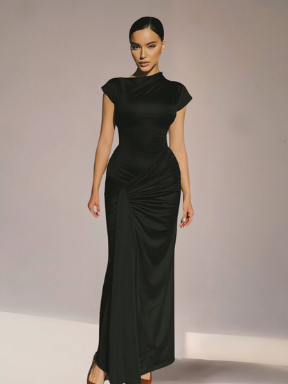 Maxi avondjurk met lace-up rug en elegante snit – Amoura