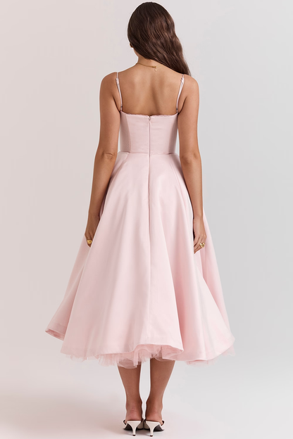 Satijnen midi jurk met tule en sweetheart hals – Isla