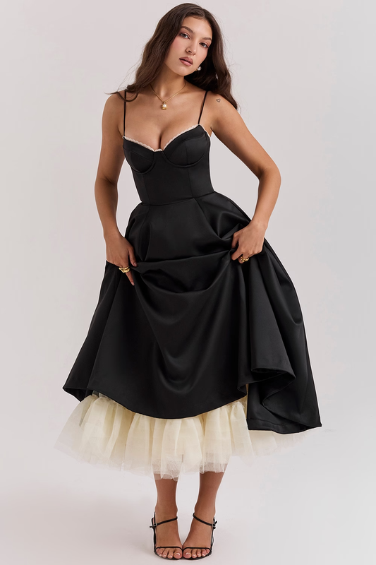 Satijnen midi jurk met tule en sweetheart hals – Isla