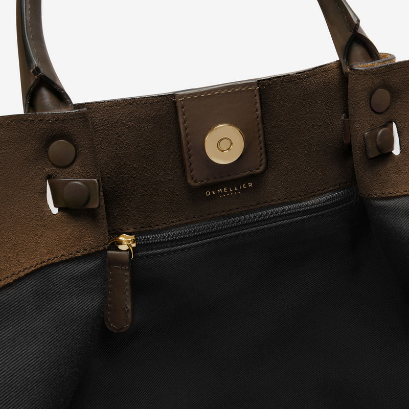 Suède tote bag met schouderriem en ruimte – Mondera