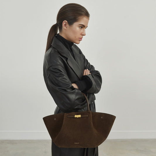 Suède tote bag met schouderriem en ruimte – Mondera