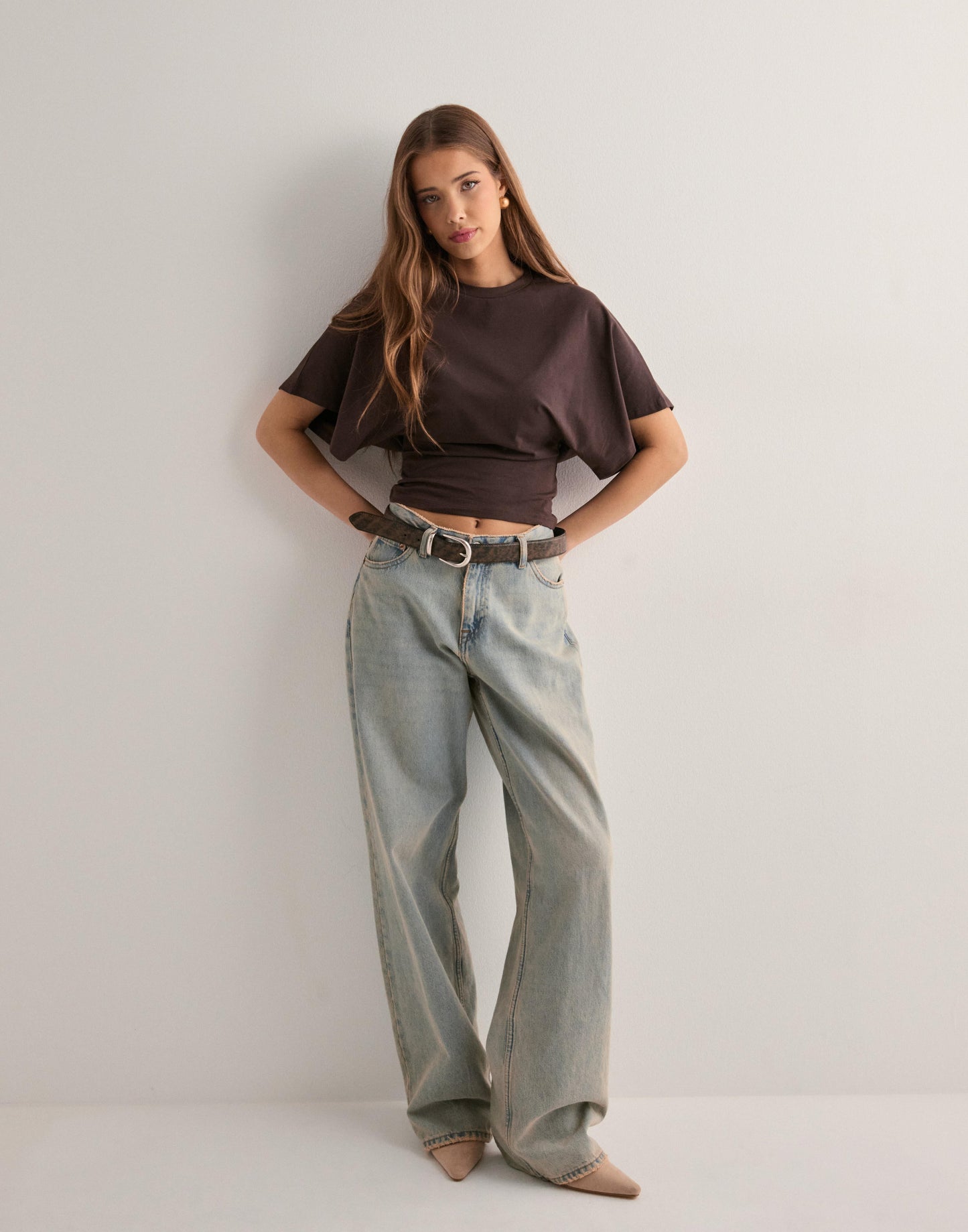 Trendy dames top met taille-accent en stijl – Lotte